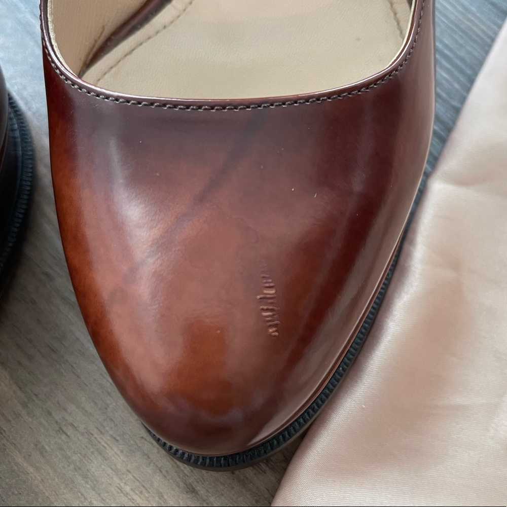 Prada Brown Leather Round Toe Pumps - Picture 3 of 7